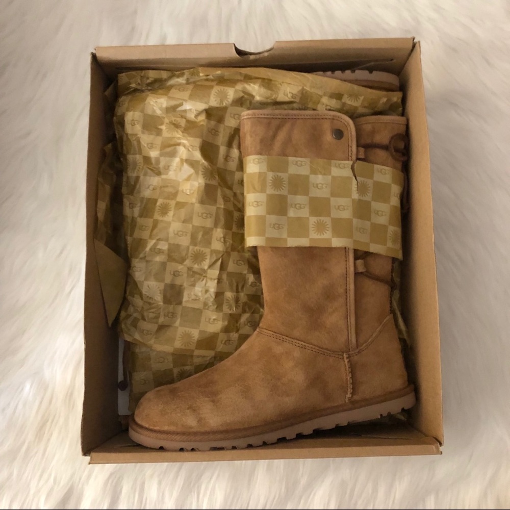 UGG Lo Pro Laceup Tasman Boot,Size-6